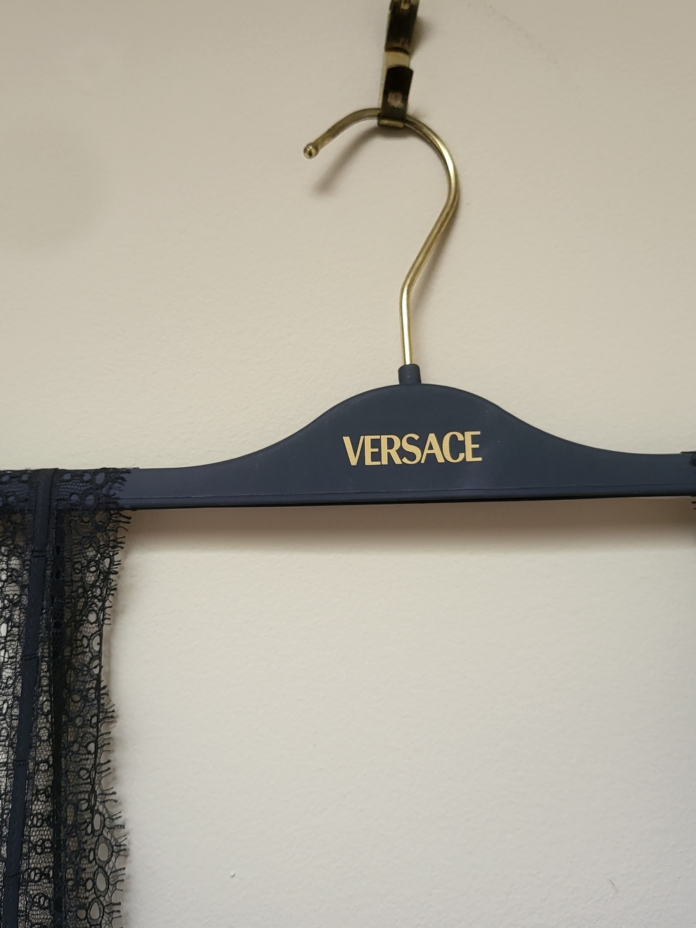 Silk Versace Women's Printed Lace-Trim Longline Bralette - Gray & Cream - Picture 9 of 10
